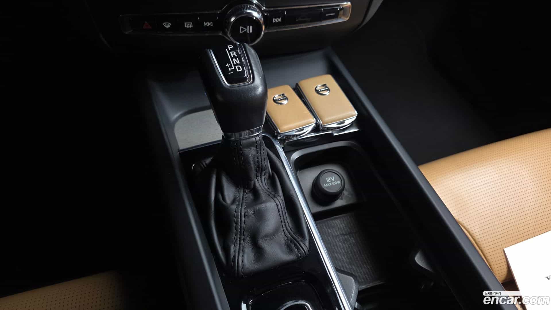 V60 Volvo 2020.4-INNER-009