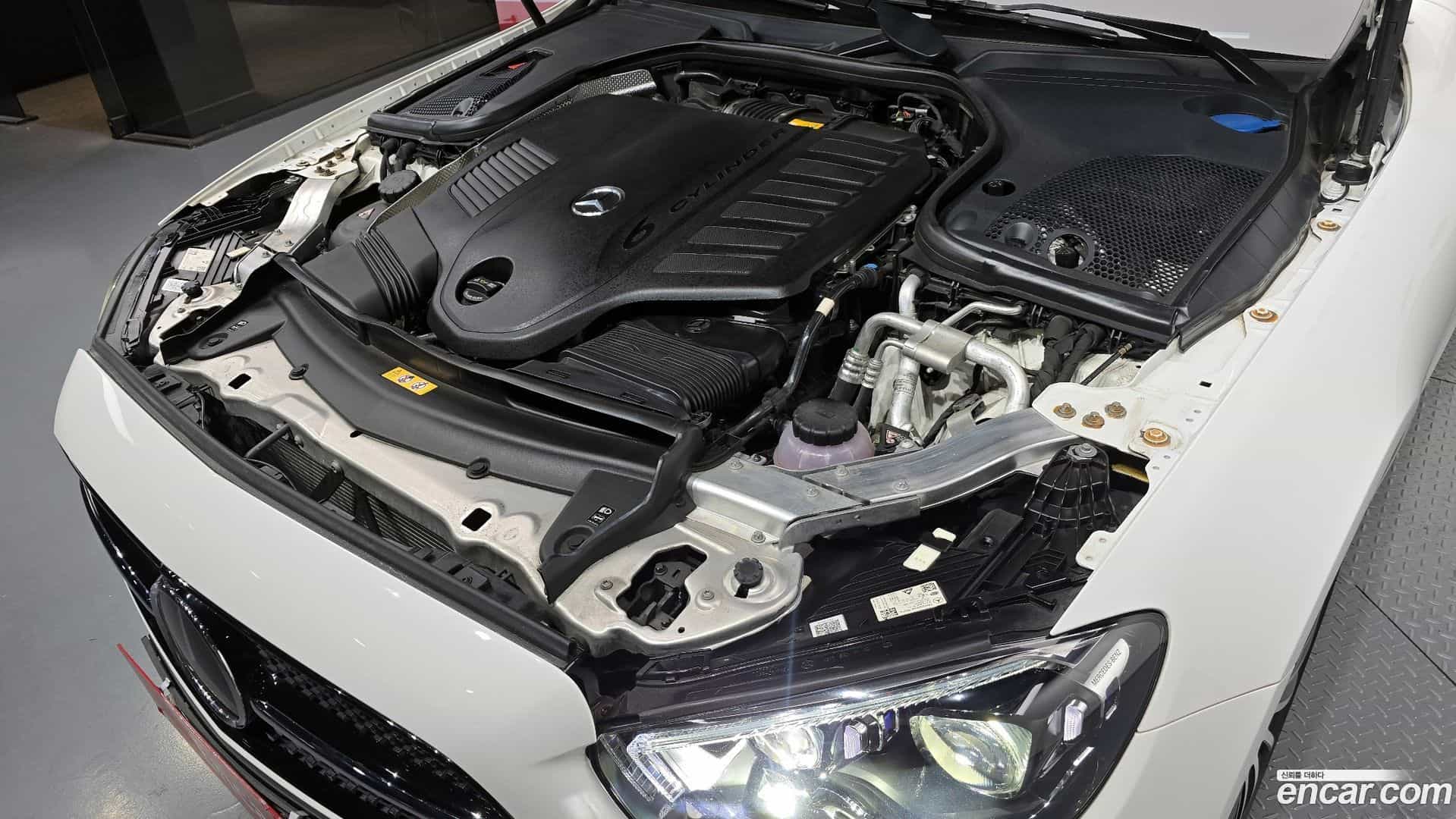 E-Class Mercedes-Benz 2022.11-INNER-006