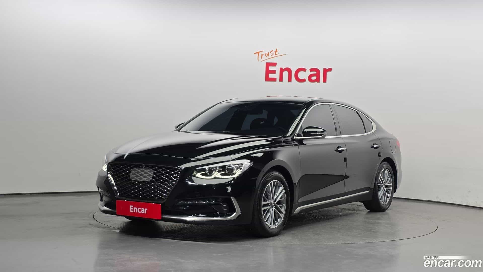 Grandeur Hyundai 2018.10-OUTER-001
