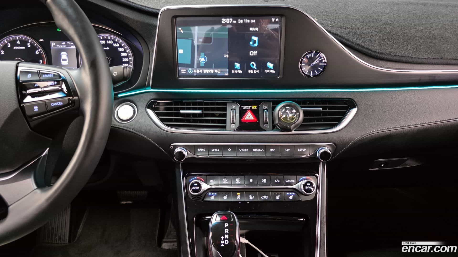 Grandeur Hyundai 2018.10-OPTION-022