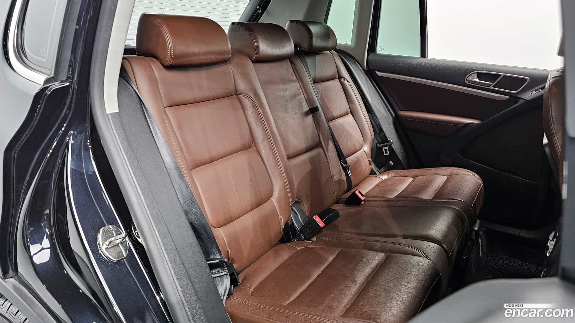 Tiguan Volkswagen 2015.7-OPTION-016
