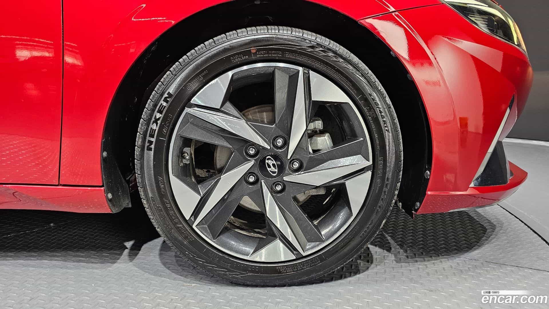 AVANTE Hyundai 2021.0-OUTER-005