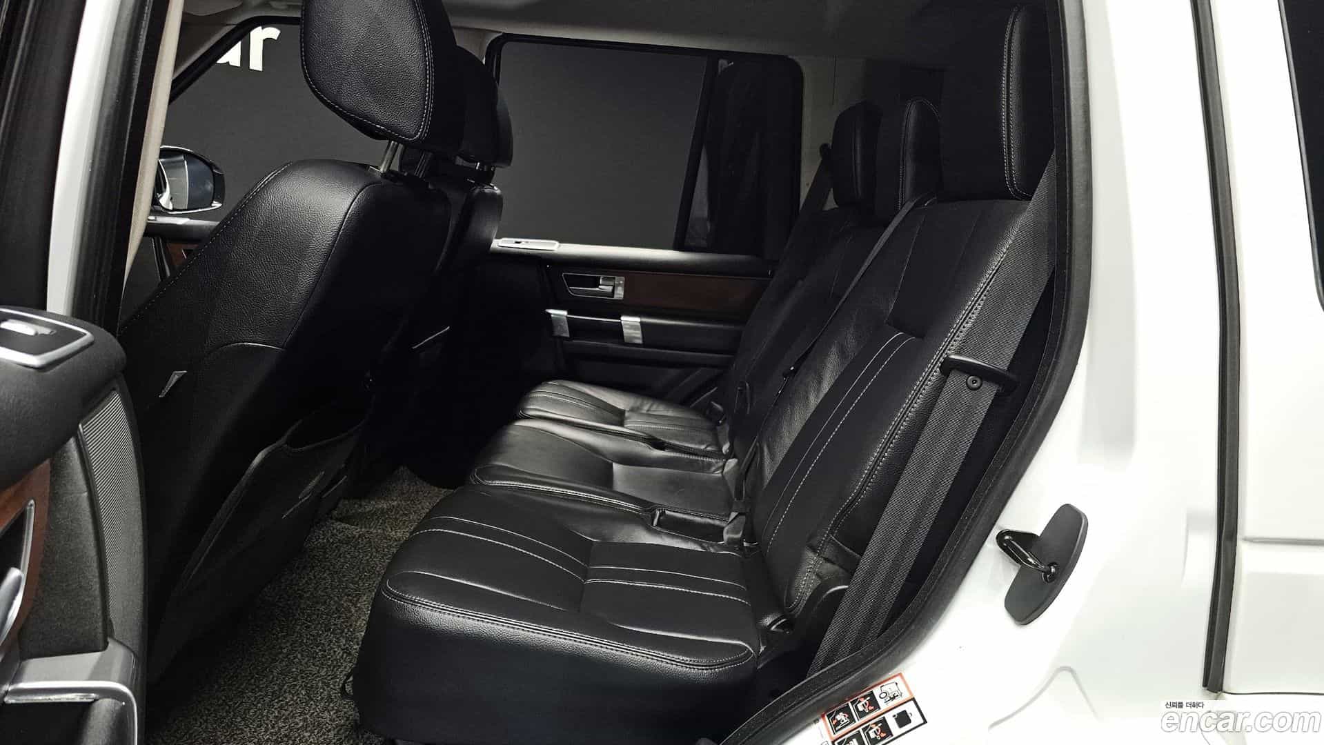 Discovery Land Rover 2015.4-OPTION-016