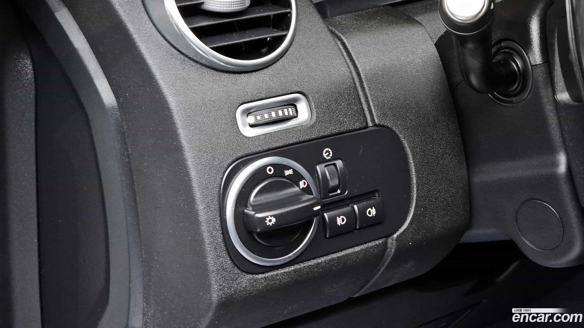 Discovery Land Rover 2015.4-OPTION-018