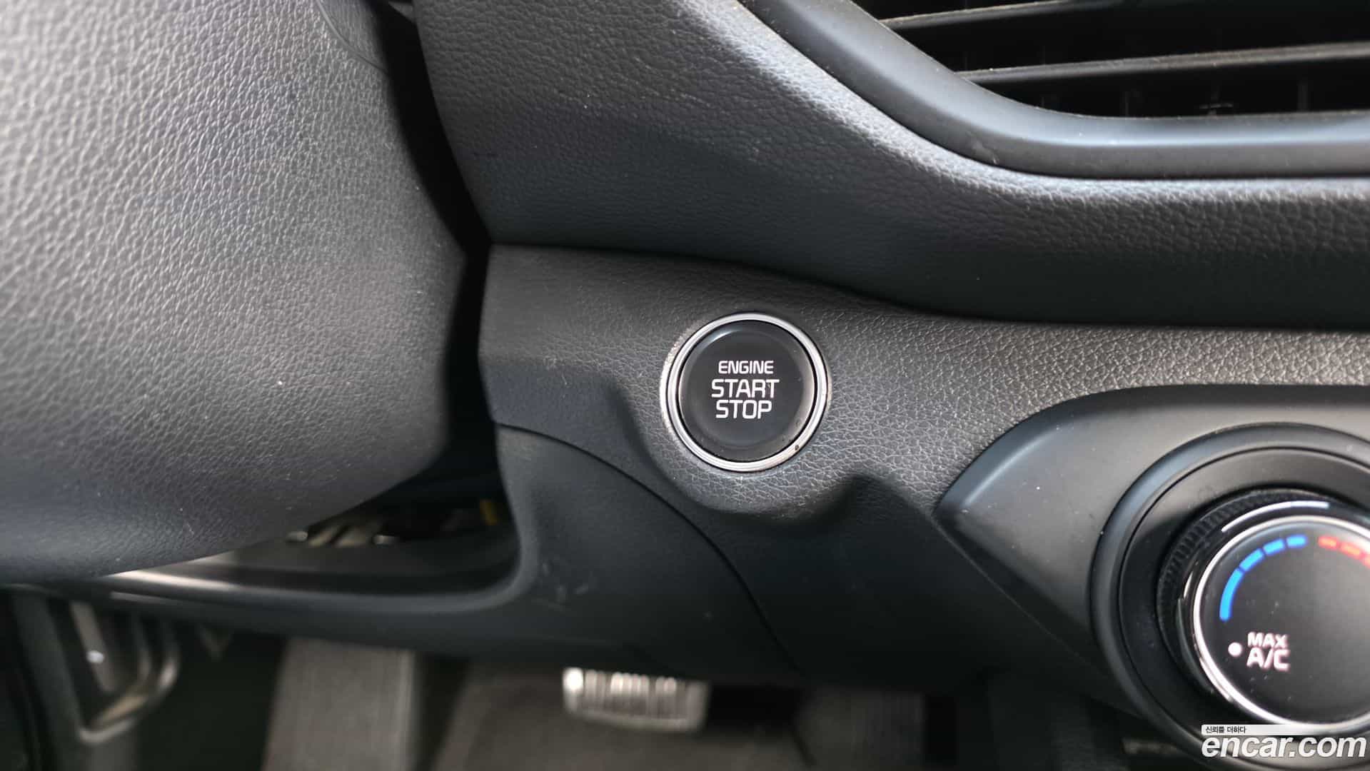 K3 Kia 2022.2-OPTION-023