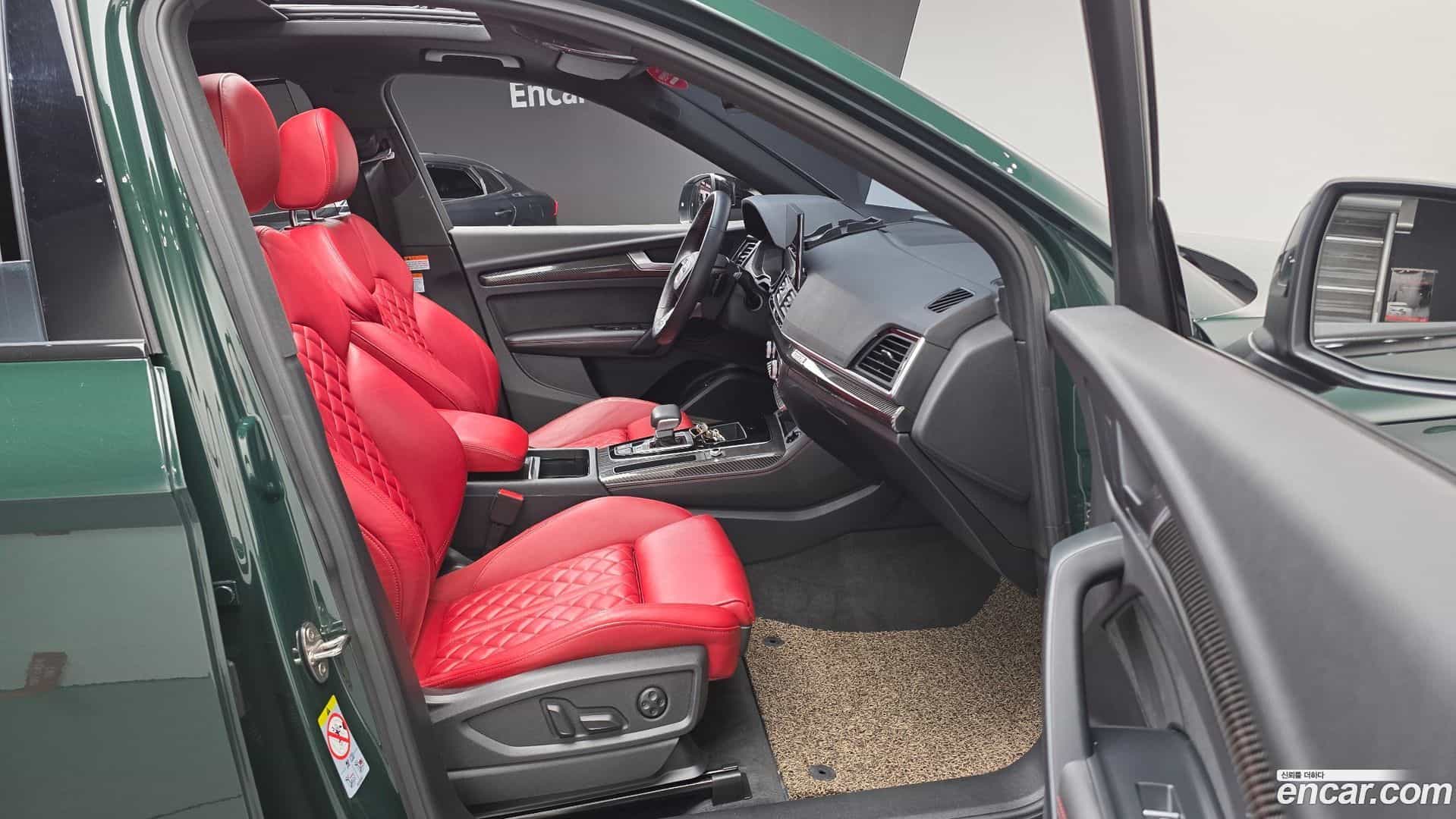 SQ5 Audi 2023.5-INNER-010