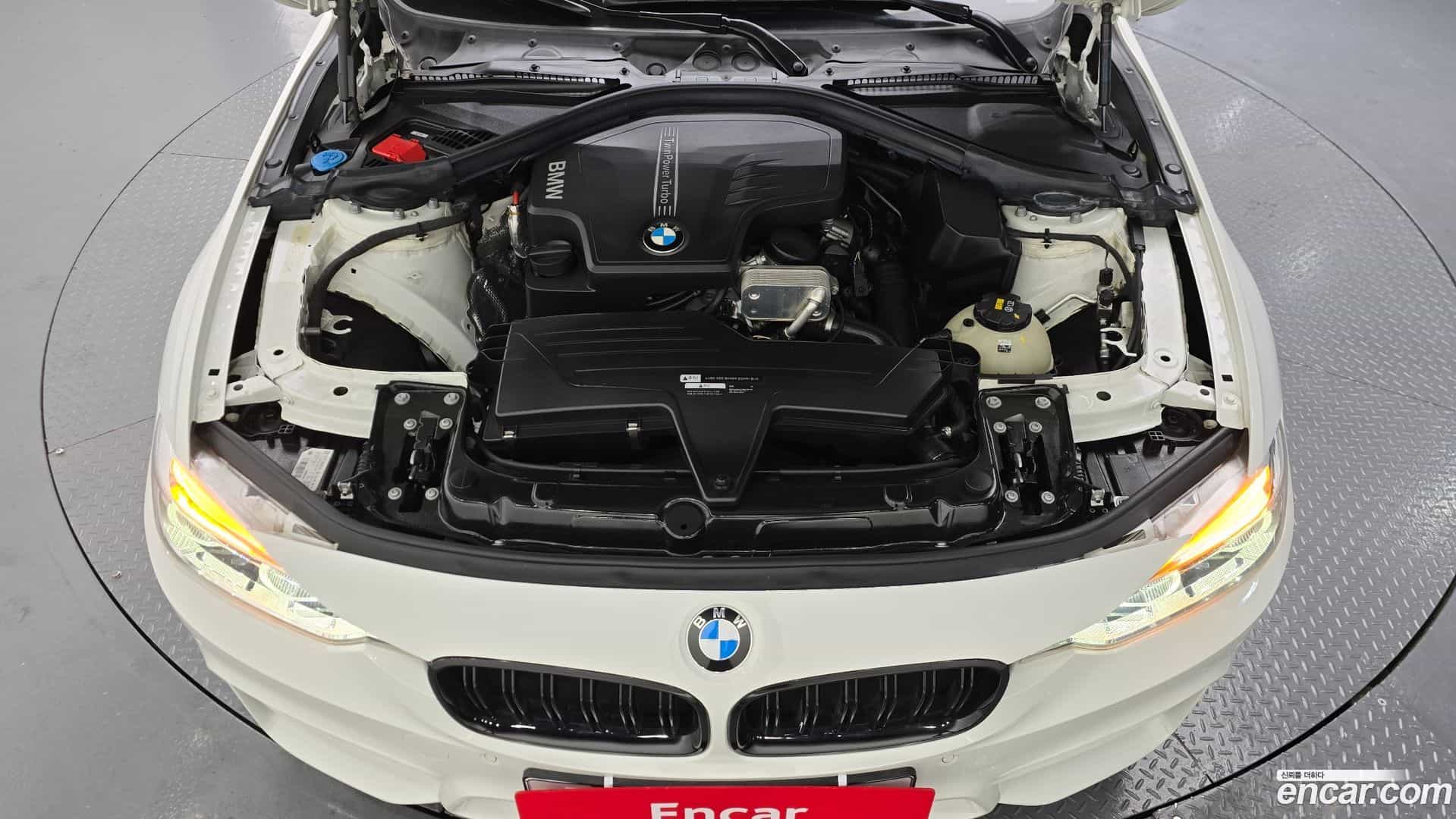 3-Series BMW 2018.2-INNER-006
