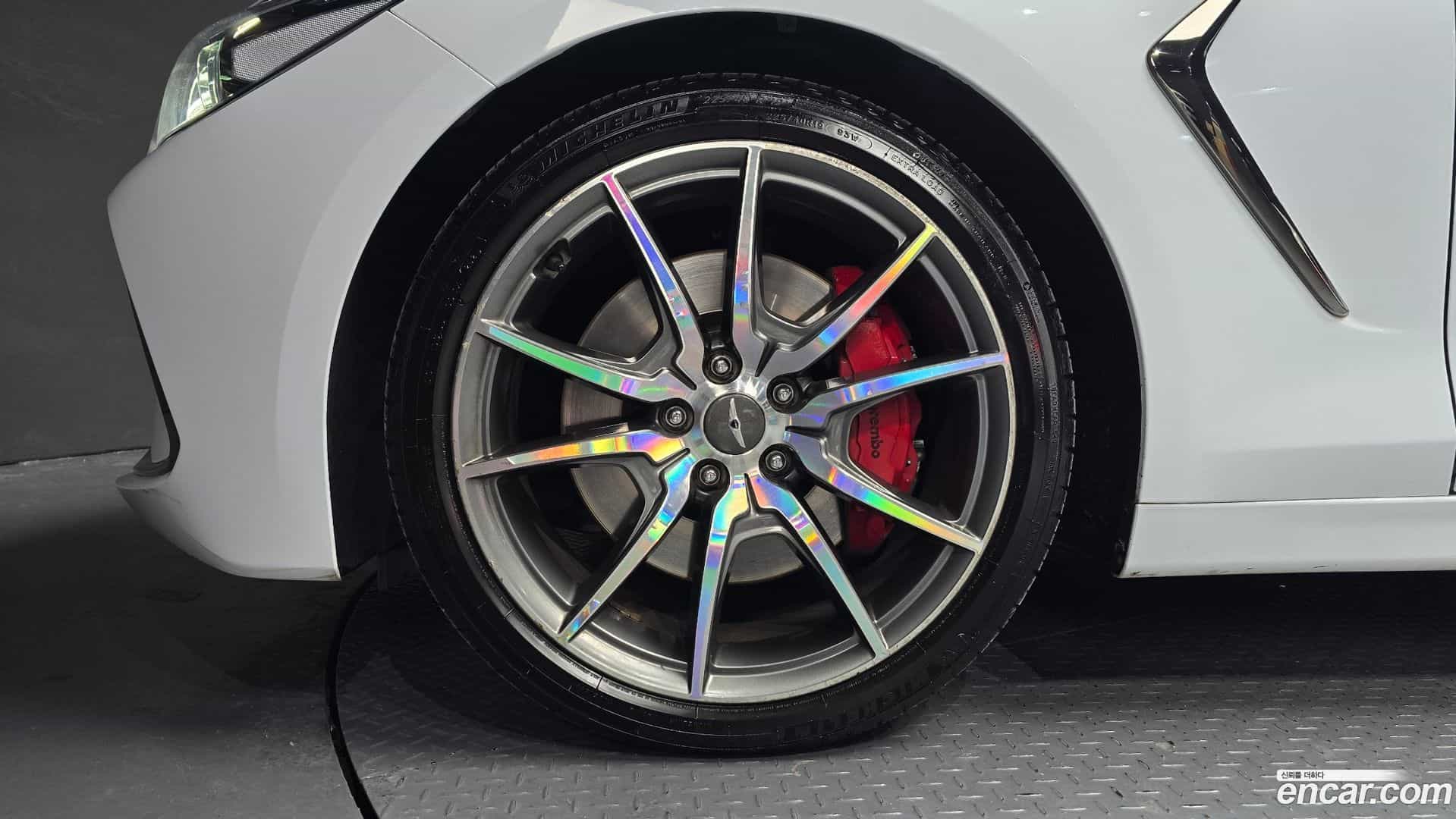 G70 Genesis 2017.10-OUTER-005