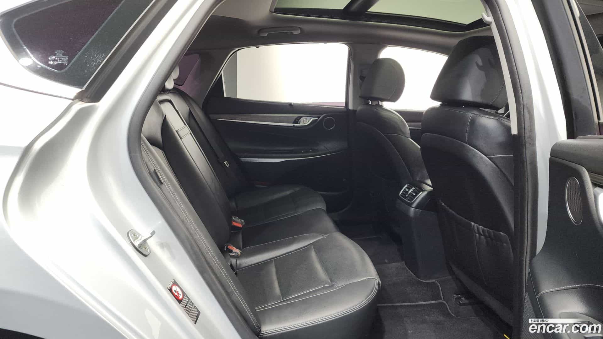 Grandeur Hyundai 2016.11-OPTION-016