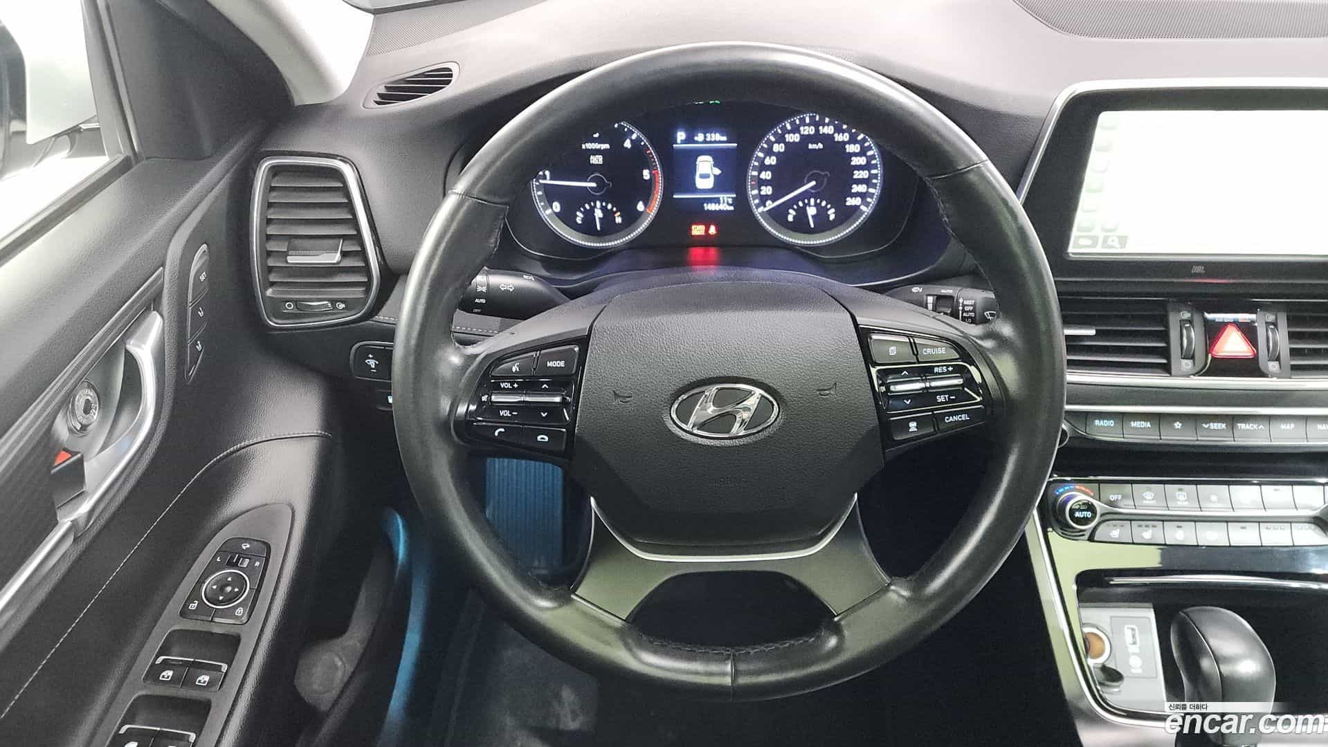 Grandeur Hyundai 2016.11-OPTION-017