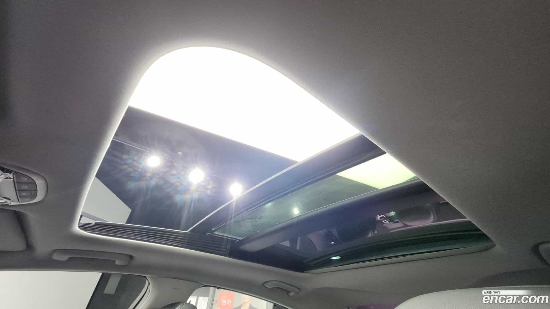Grandeur Hyundai 2016.11-OPTION-022