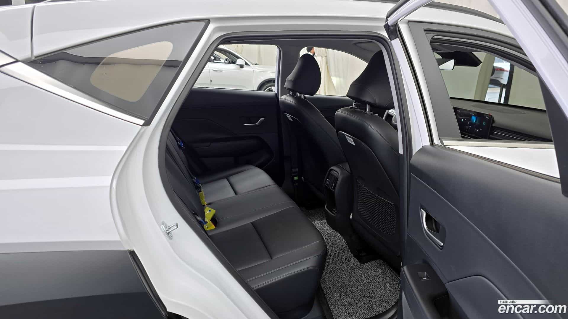 Kona Hyundai 2025.2-OPTION-016