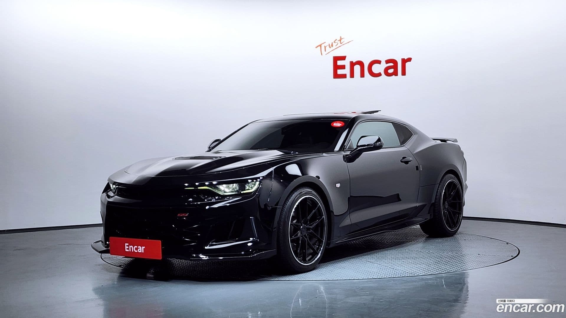 Main__Slider__Photo:Camaro Chevrolet 2019.11-0