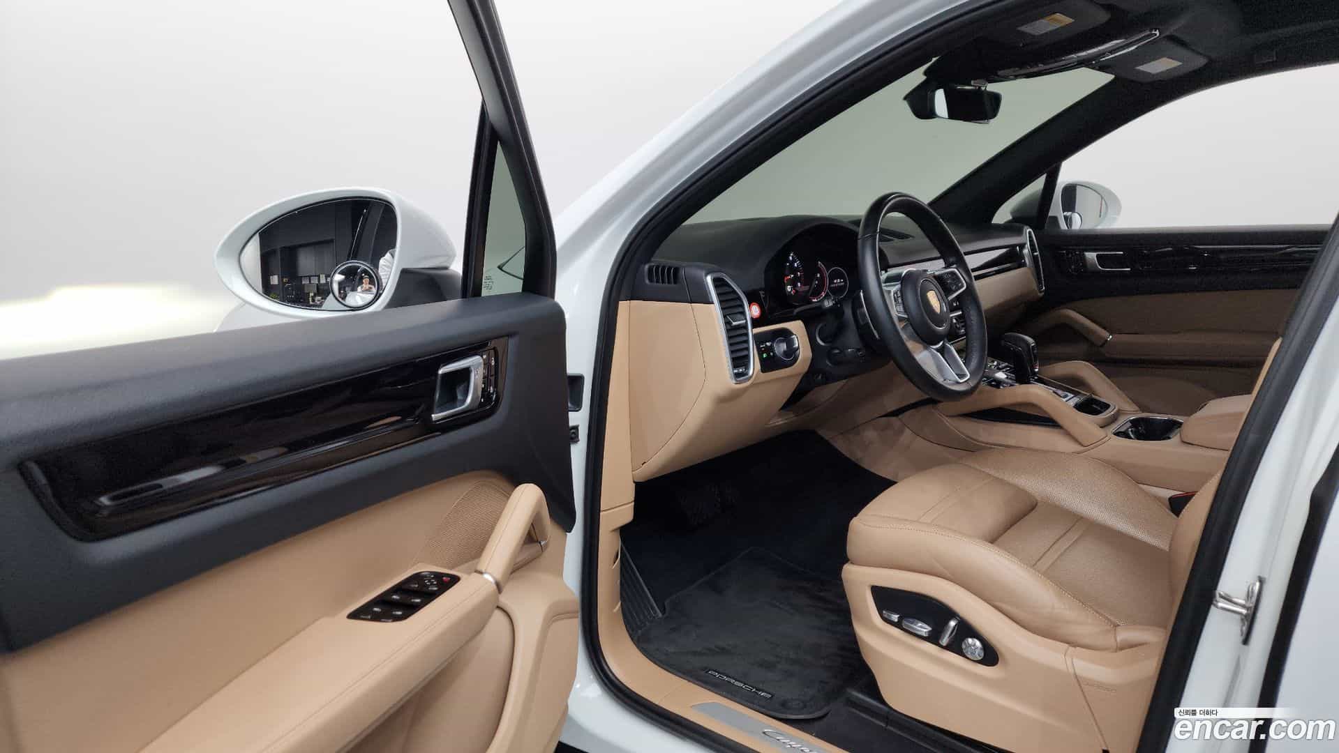 Cayenne Porsche 2019.9-INNER-010