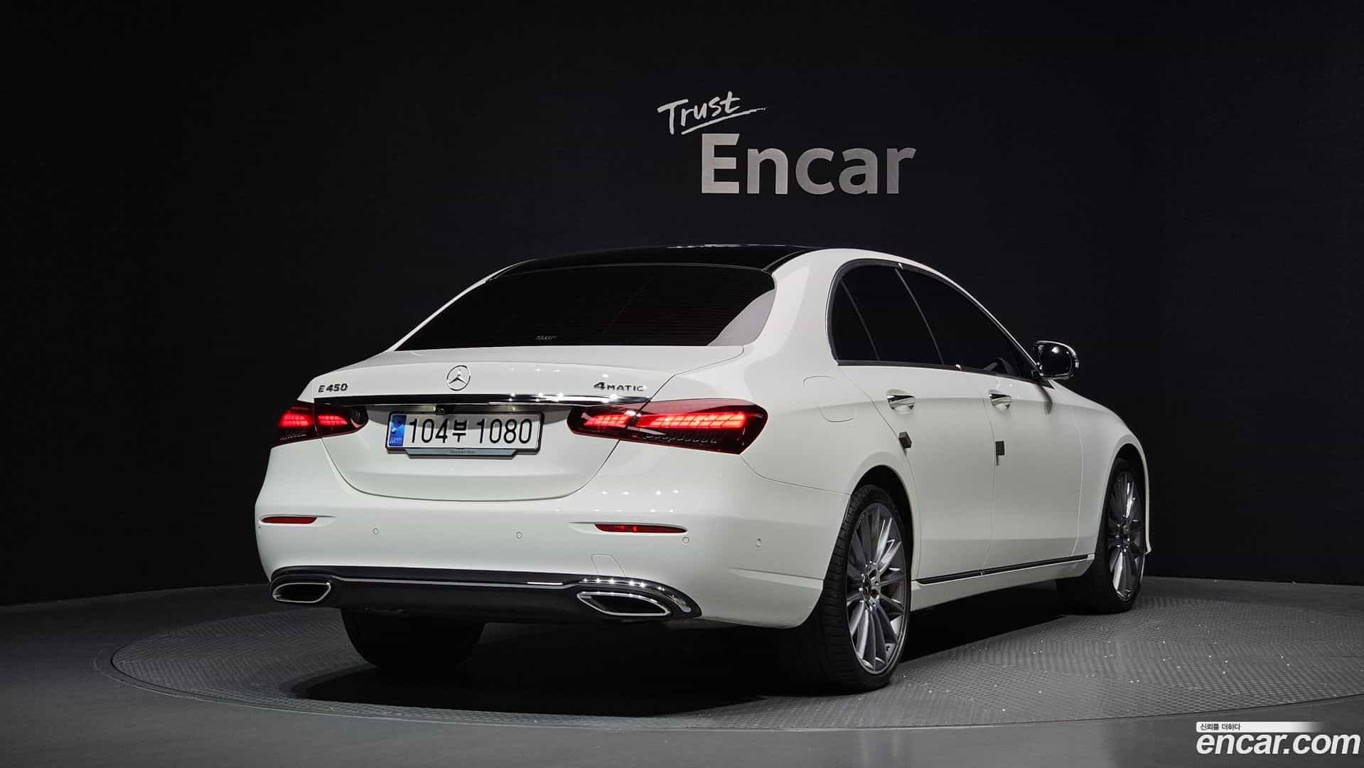 E-Class Mercedes-Benz 2023.9-OUTER-002