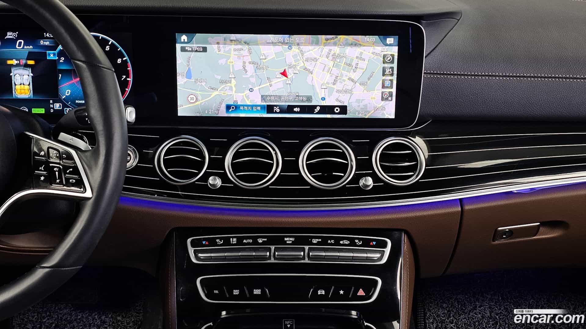 E-Class Mercedes-Benz 2023.9-OPTION-018