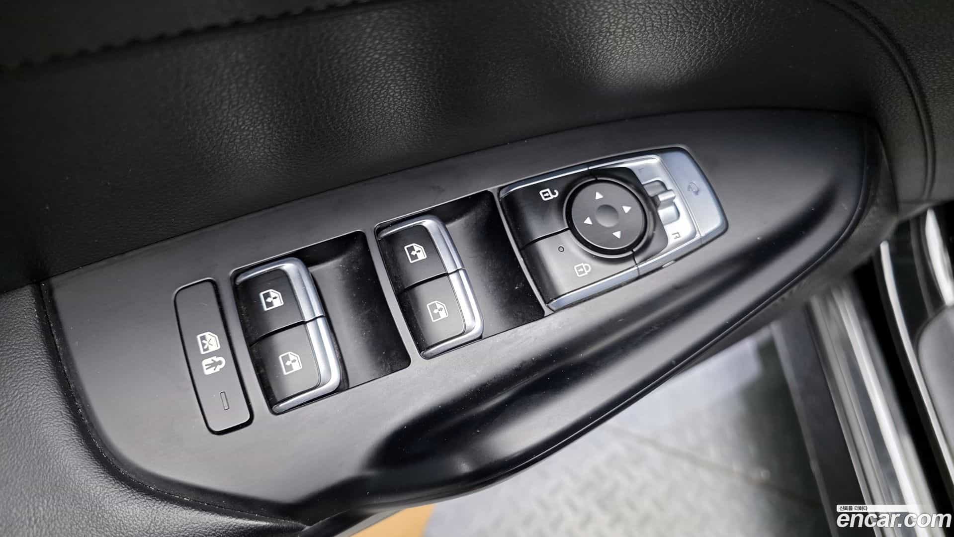 K5 Kia 2020.0-OPTION-018