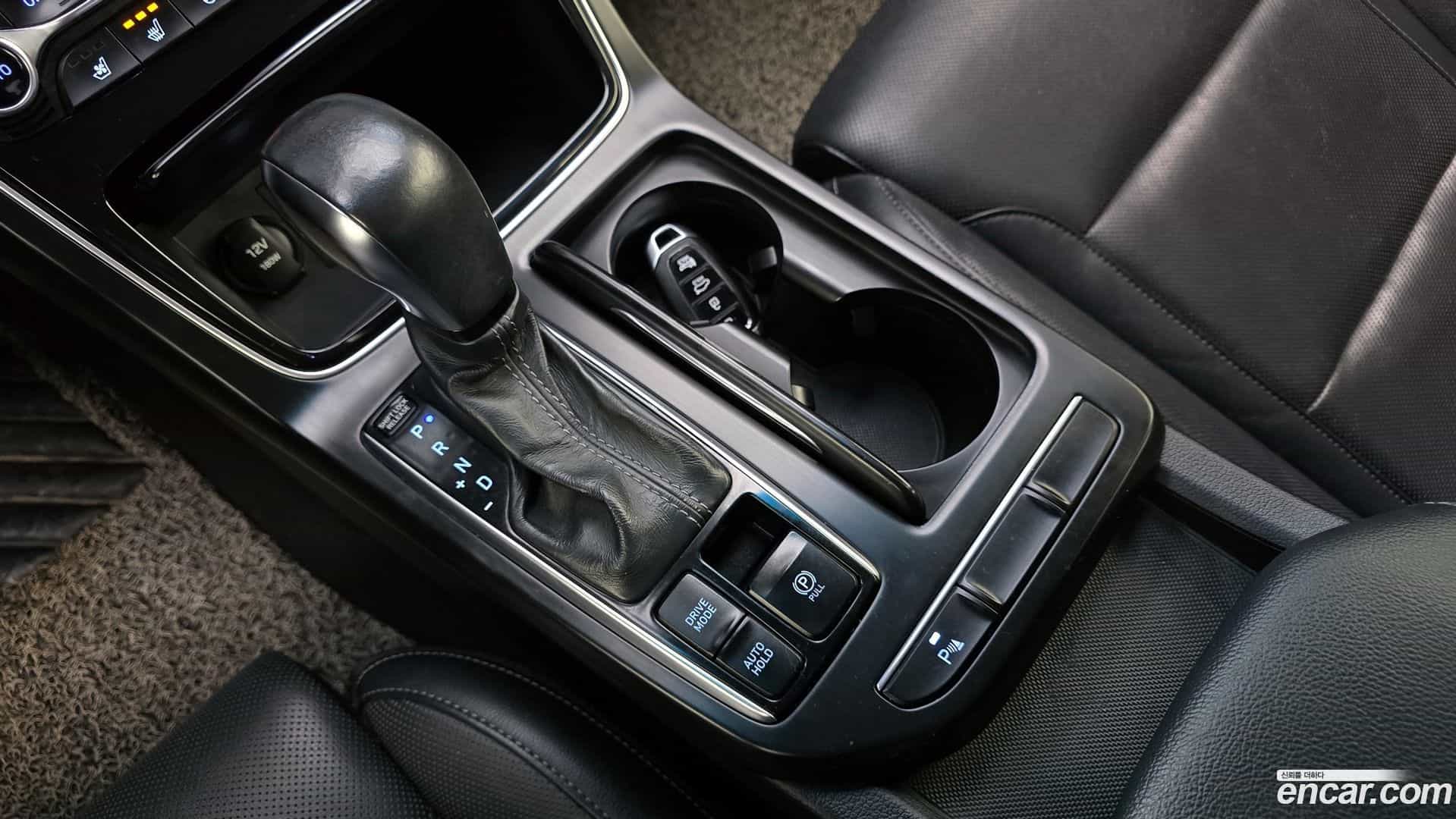 Grandeur Hyundai 2017.7-INNER-009