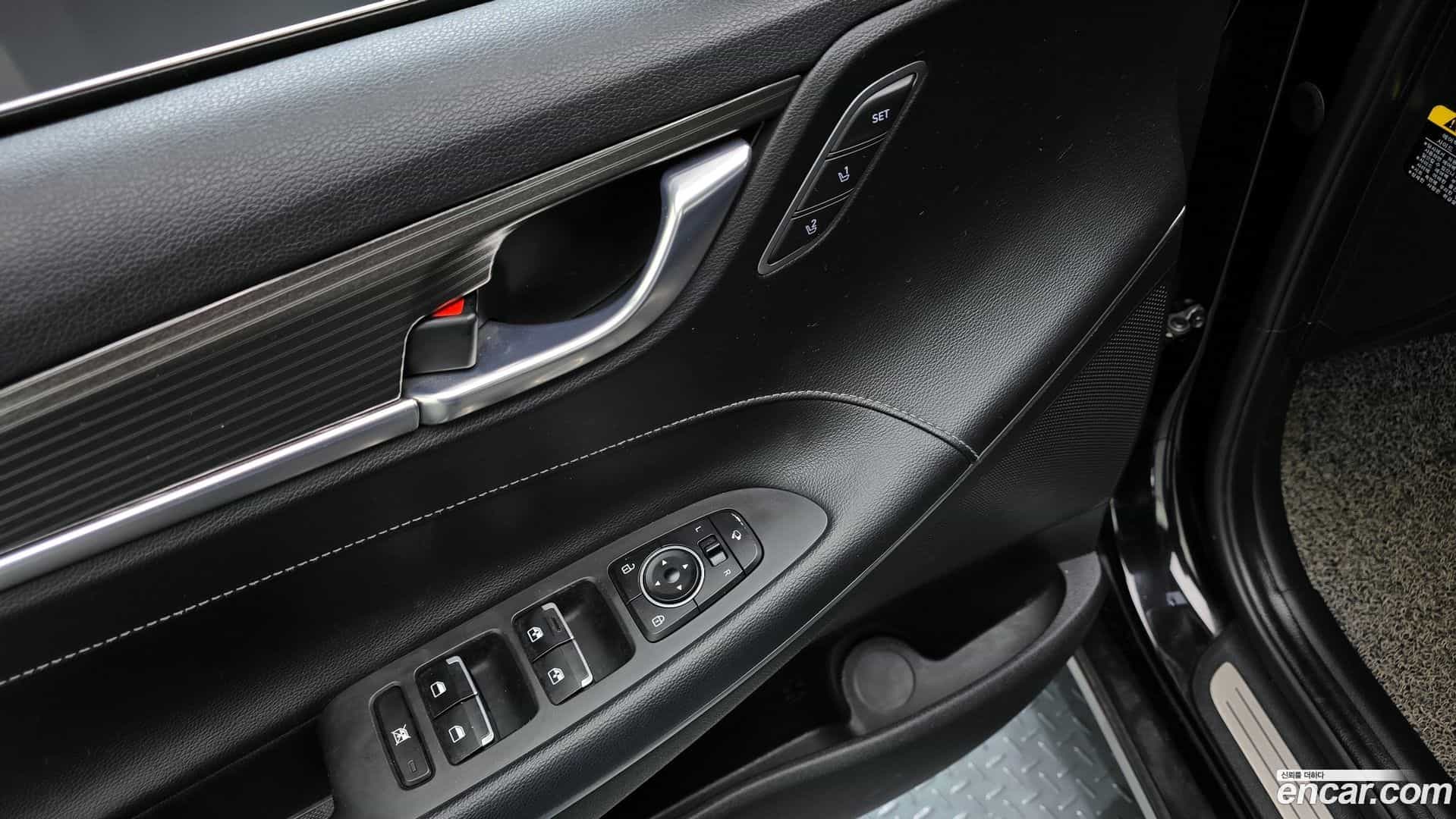 Grandeur Hyundai 2017.7-OPTION-022