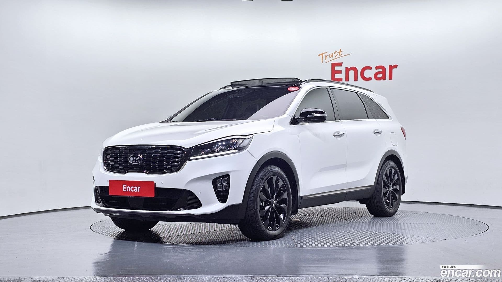 Main__Slider__Photo:Sorento Kia 2018.9-0