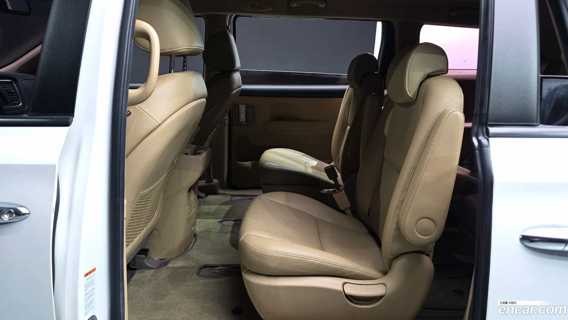 Canival Kia 2017.4-OPTION-016