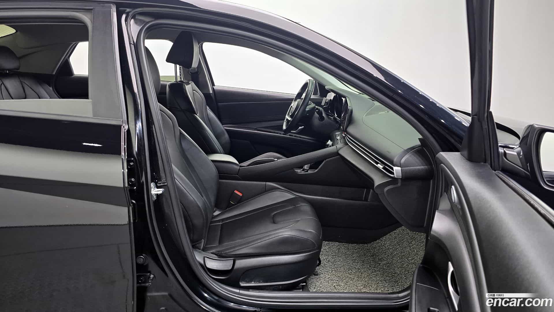 AVANTE Hyundai 2020.7-INNER-010