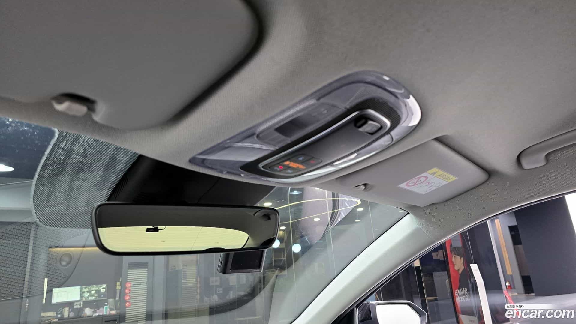 AVANTE Hyundai 2020.7-OPTION-024