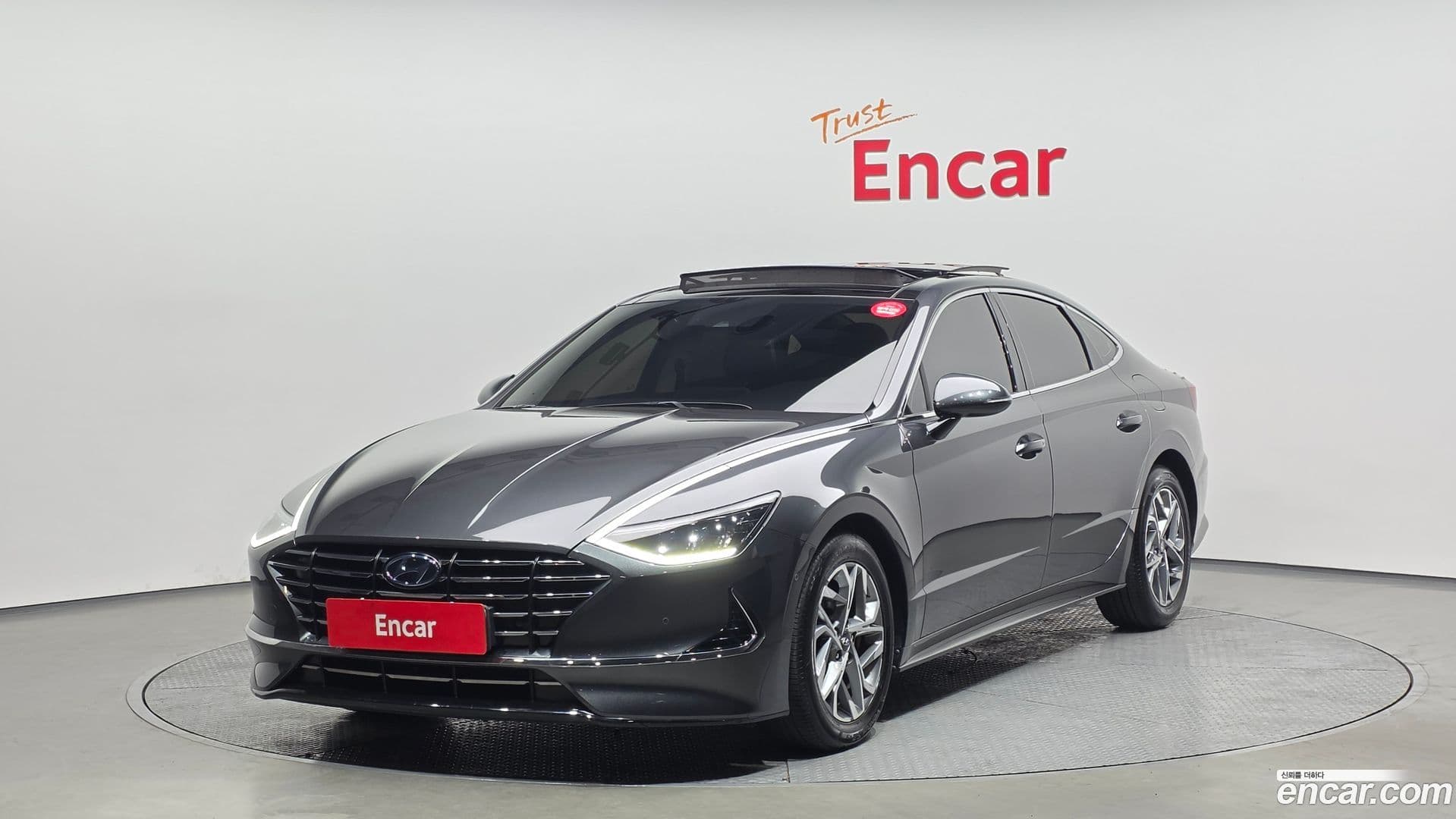 Main__Slider__Photo:Sonata Hyundai 2019.9-0