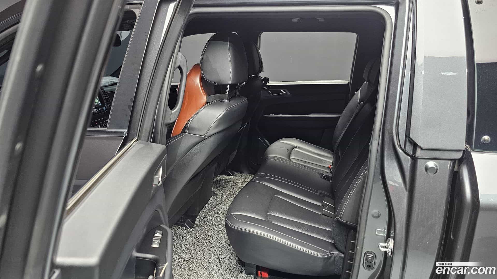 Rexton KG Mobility 2022.6-OPTION-016