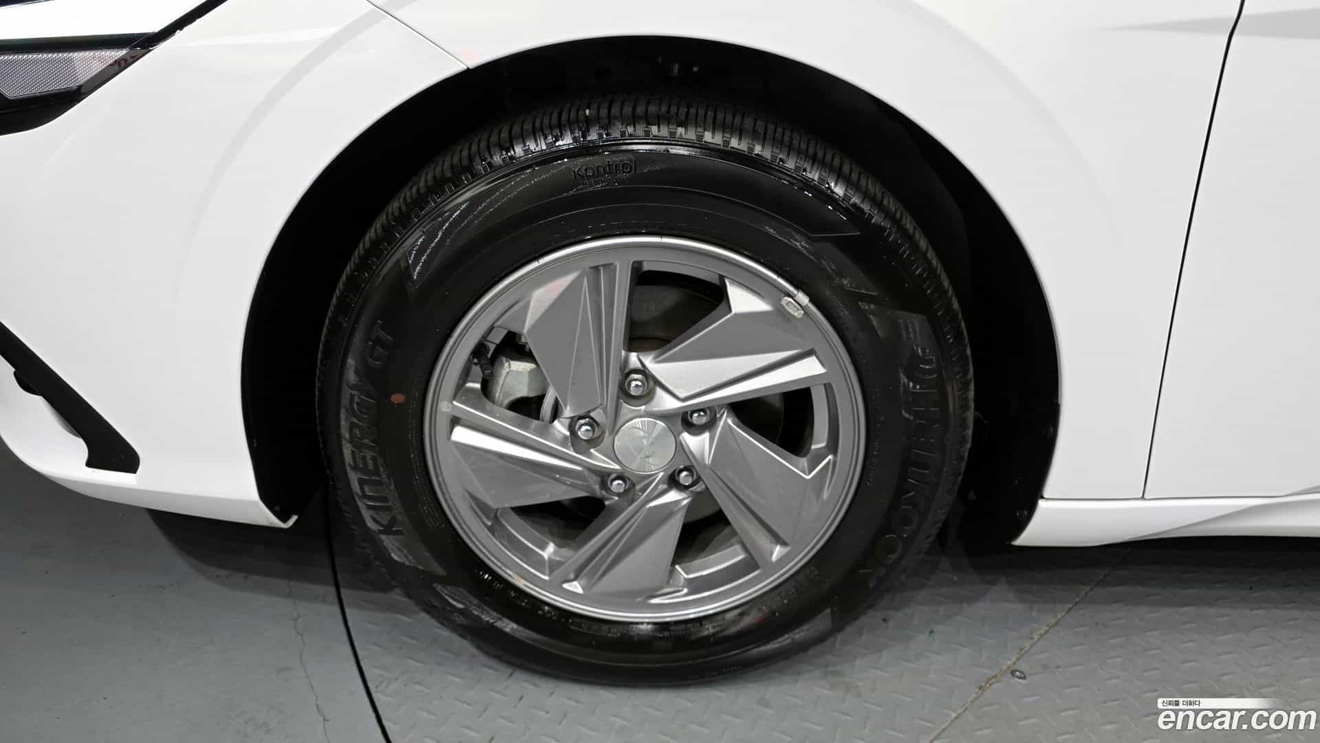 AVANTE Hyundai 2023.11-OUTER-005