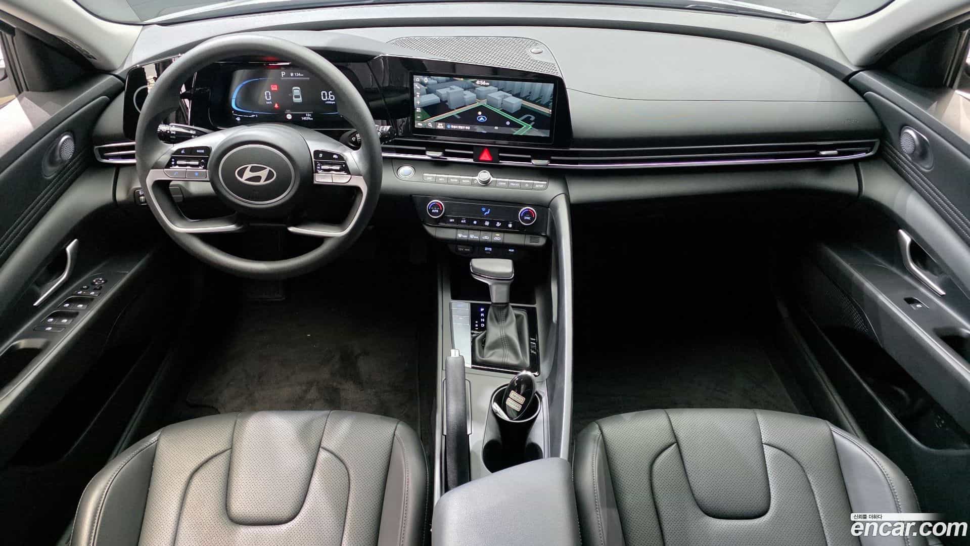 AVANTE Hyundai 2023.11-INNER-007