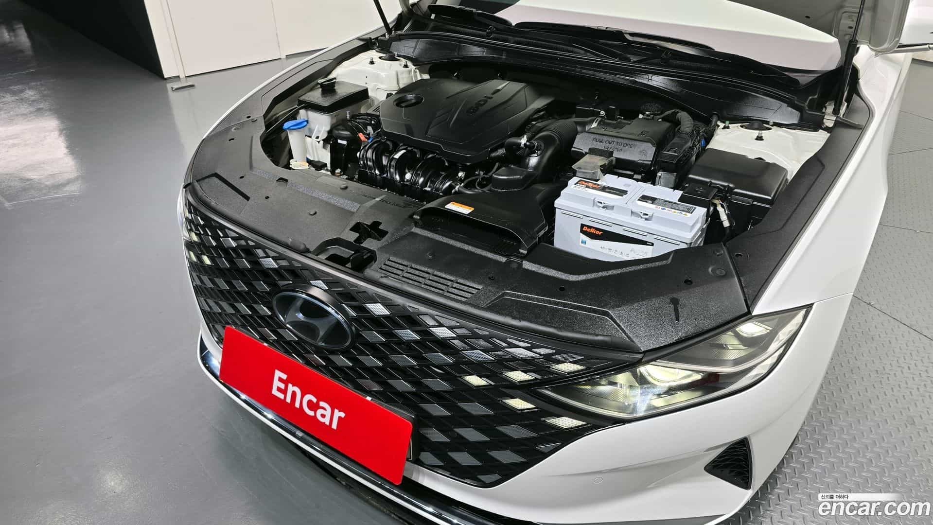 Grandeur Hyundai 2020.1-OUTER-006