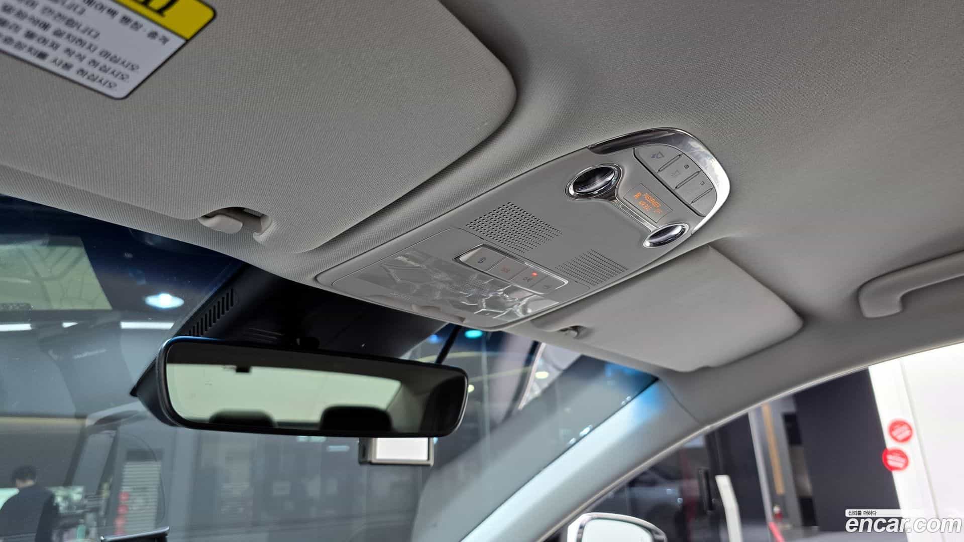 Grandeur Hyundai 2020.1-OPTION-024