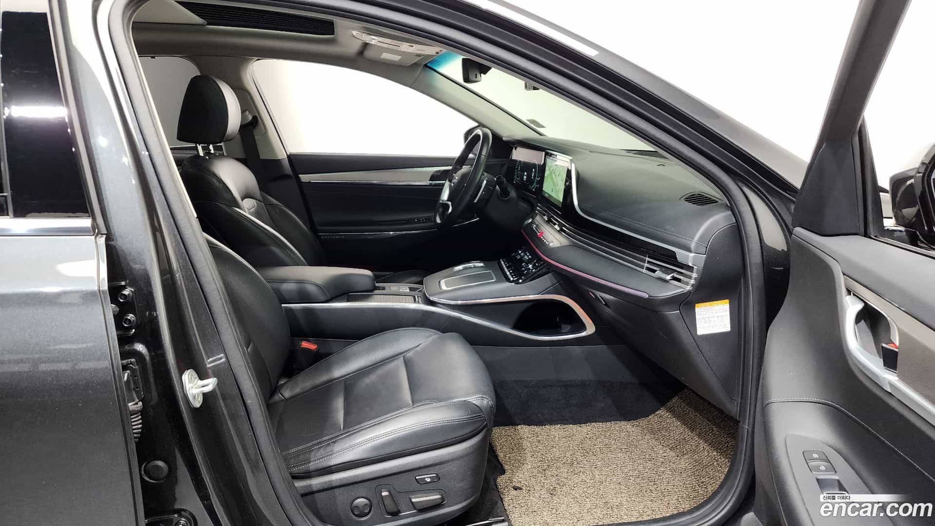 Grandeur Hyundai 2020.3-OPTION-015
