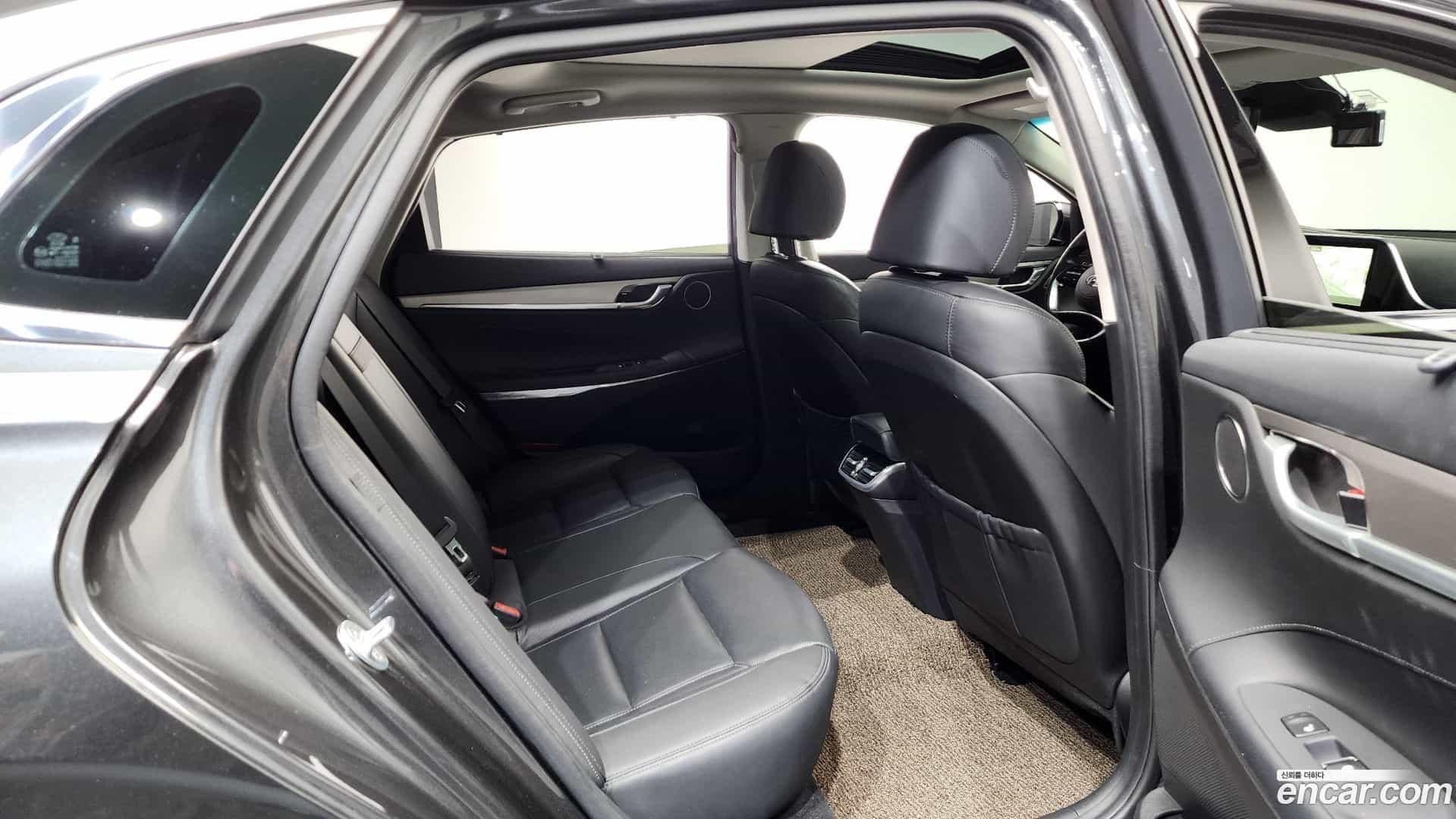 Grandeur Hyundai 2020.3-OPTION-016