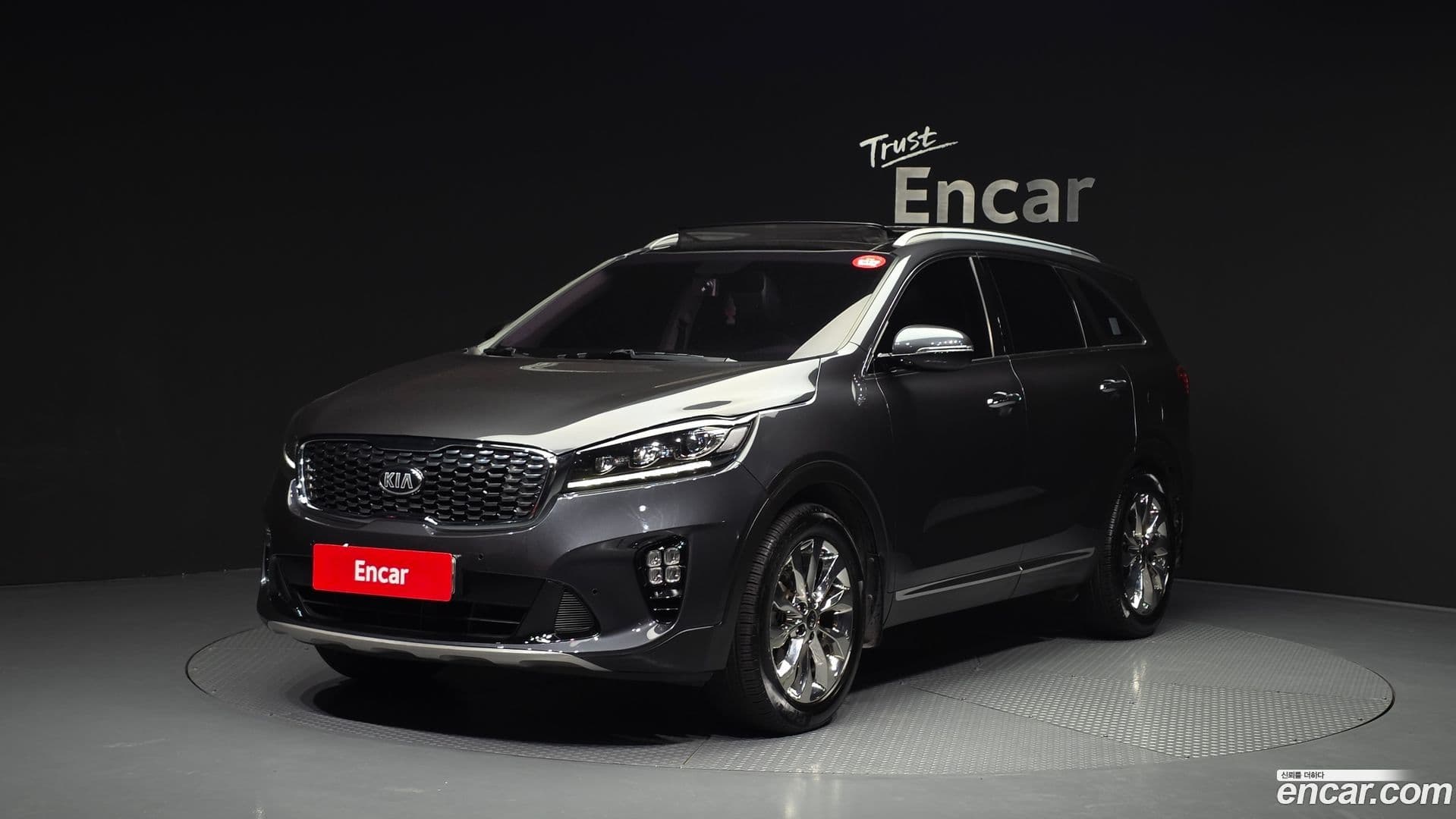 Main__Slider__Photo:Sorento Kia 2017.9-0