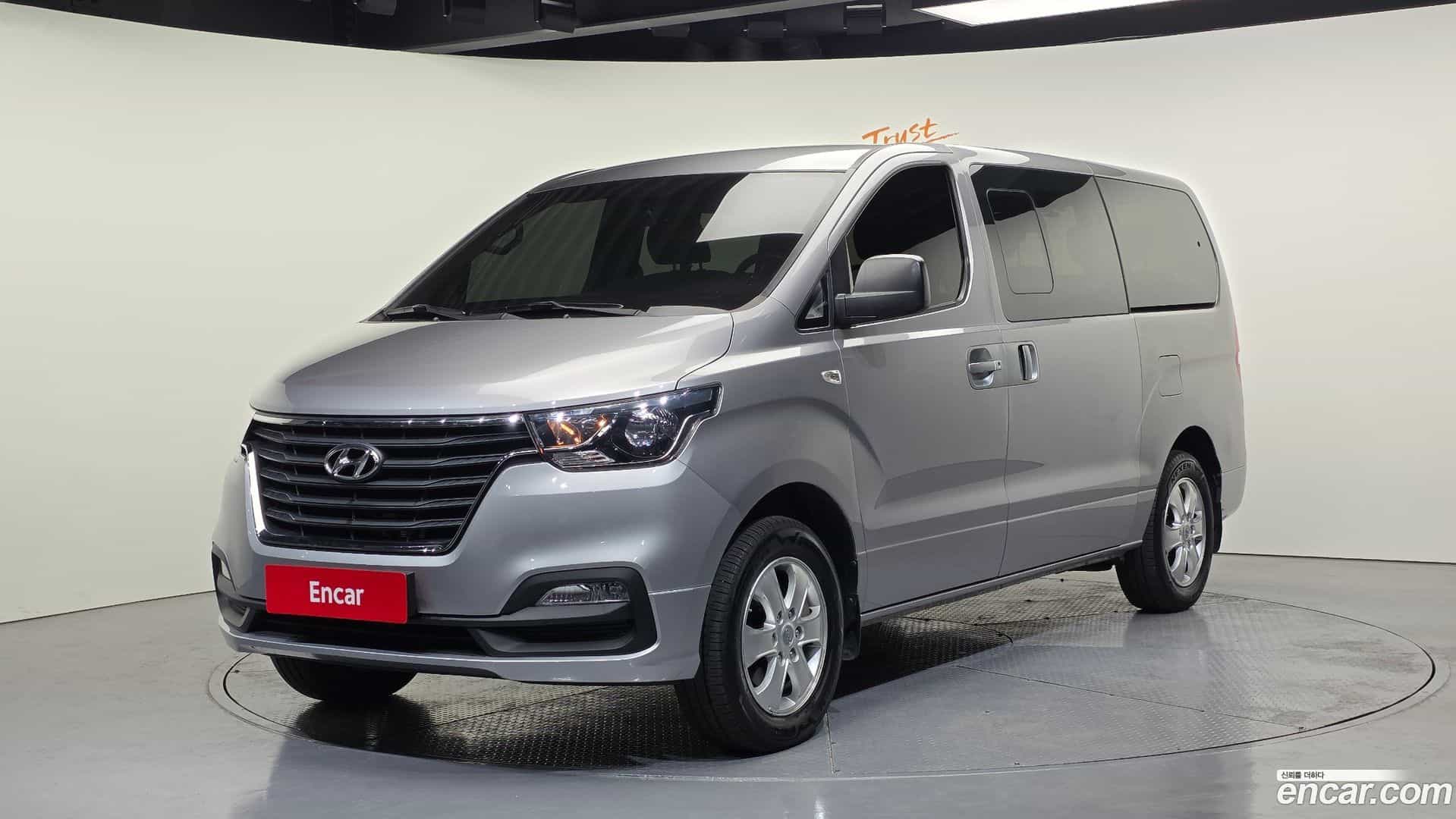 Starex Hyundai 2020.11-OUTER-001