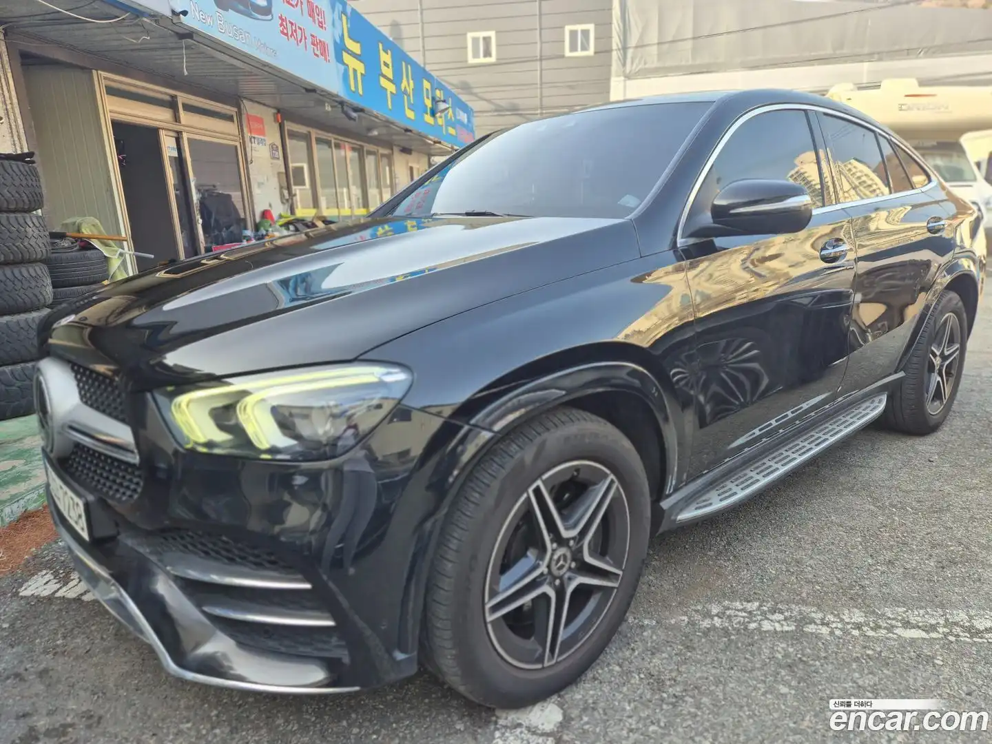 GLE-Class Mercedes-Benz 2021.4-OUTER-004