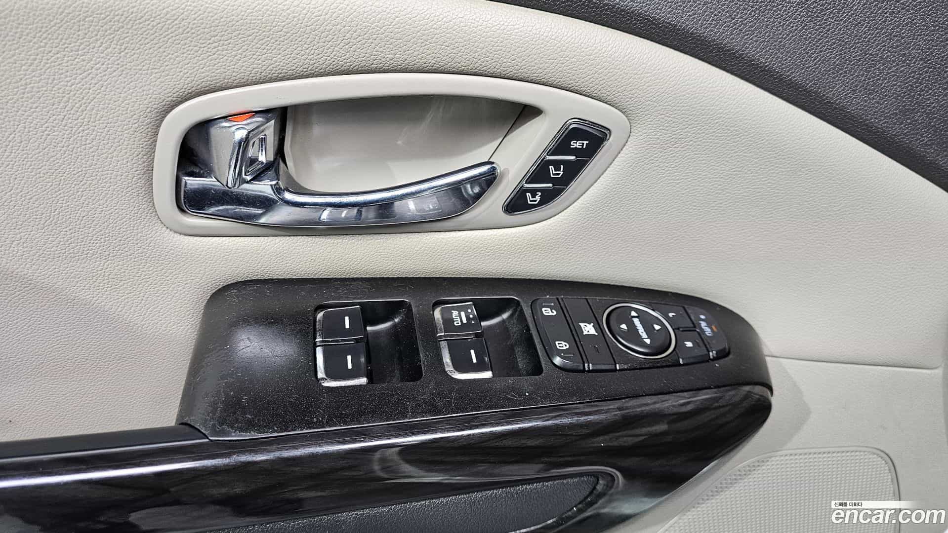 Canival Kia 2016.7-OPTION-022