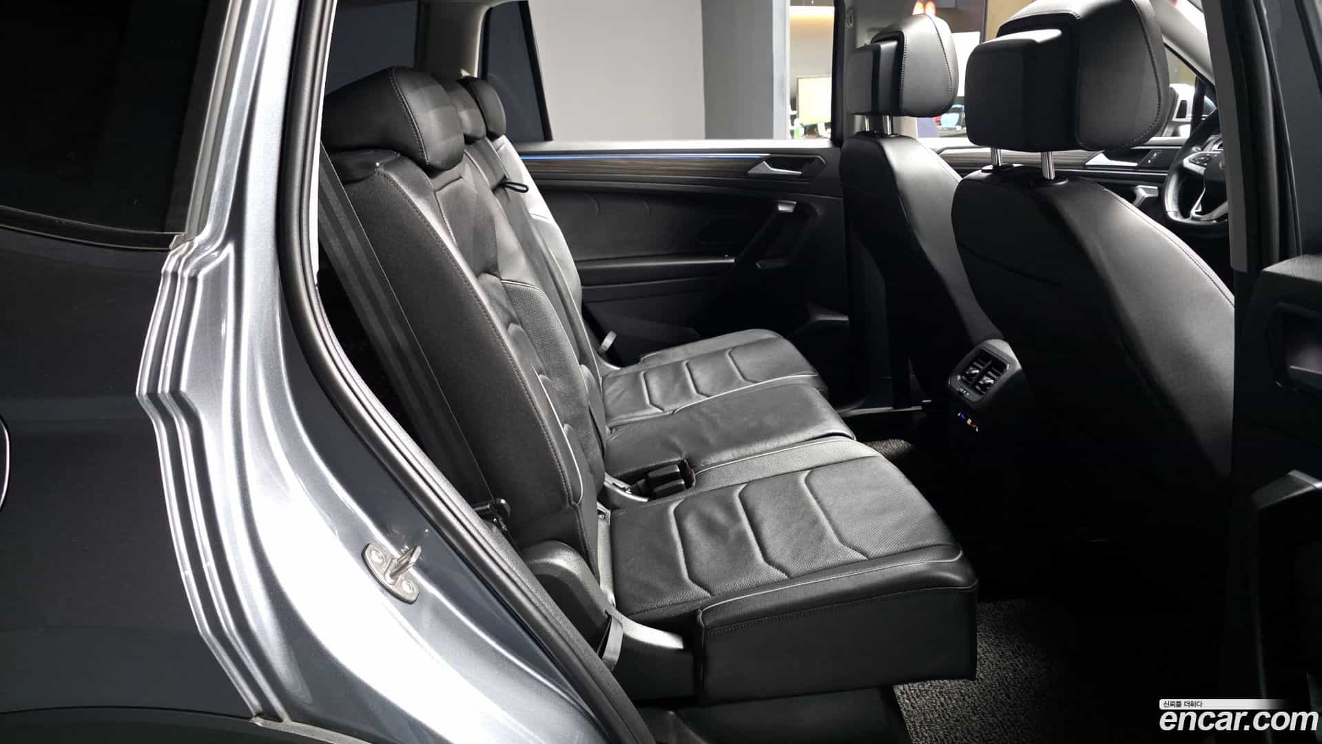 Tiguan Volkswagen 2023.1-OPTION-016