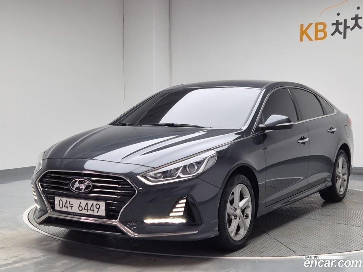 Main__Slider__Photo:Sonata Hyundai 2018.0-0