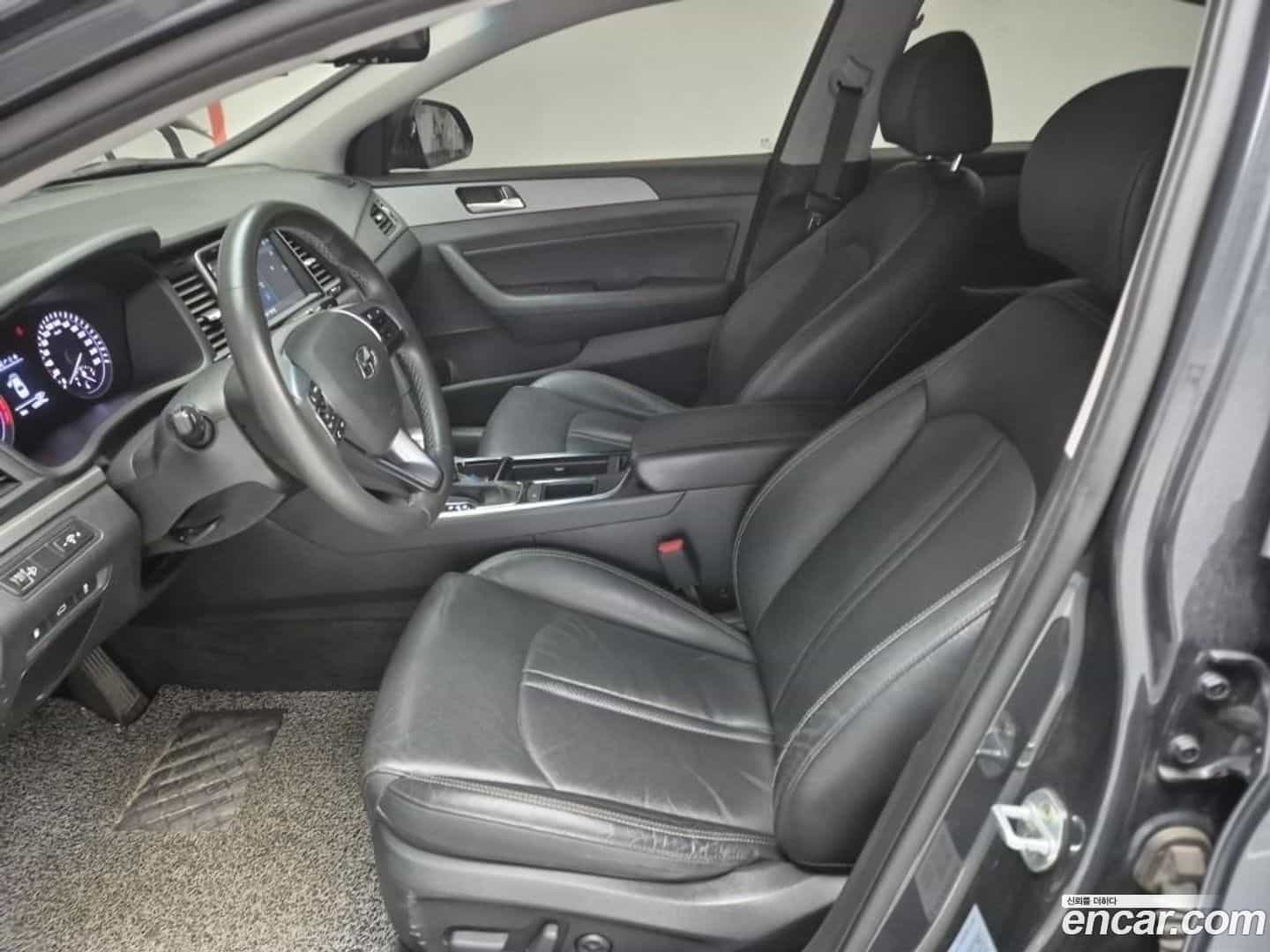 Sonata Hyundai 2018.0-OPTION-015