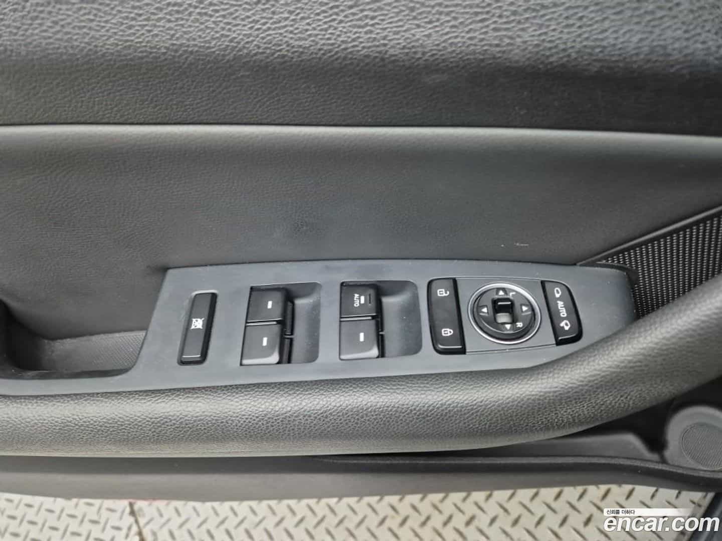 Sonata Hyundai 2018.0-OPTION-021