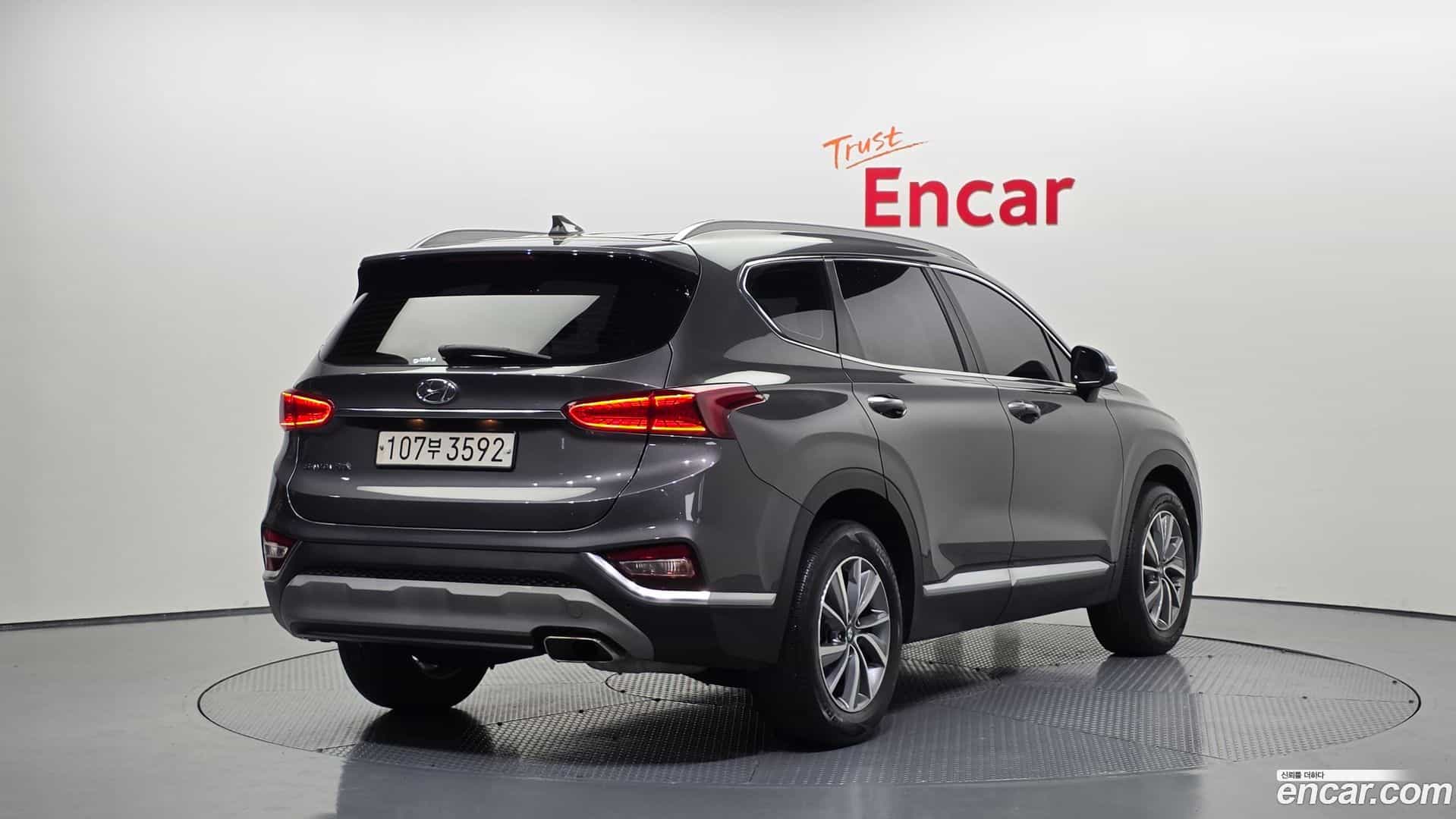 Santafe Hyundai 2019.5-OUTER-002