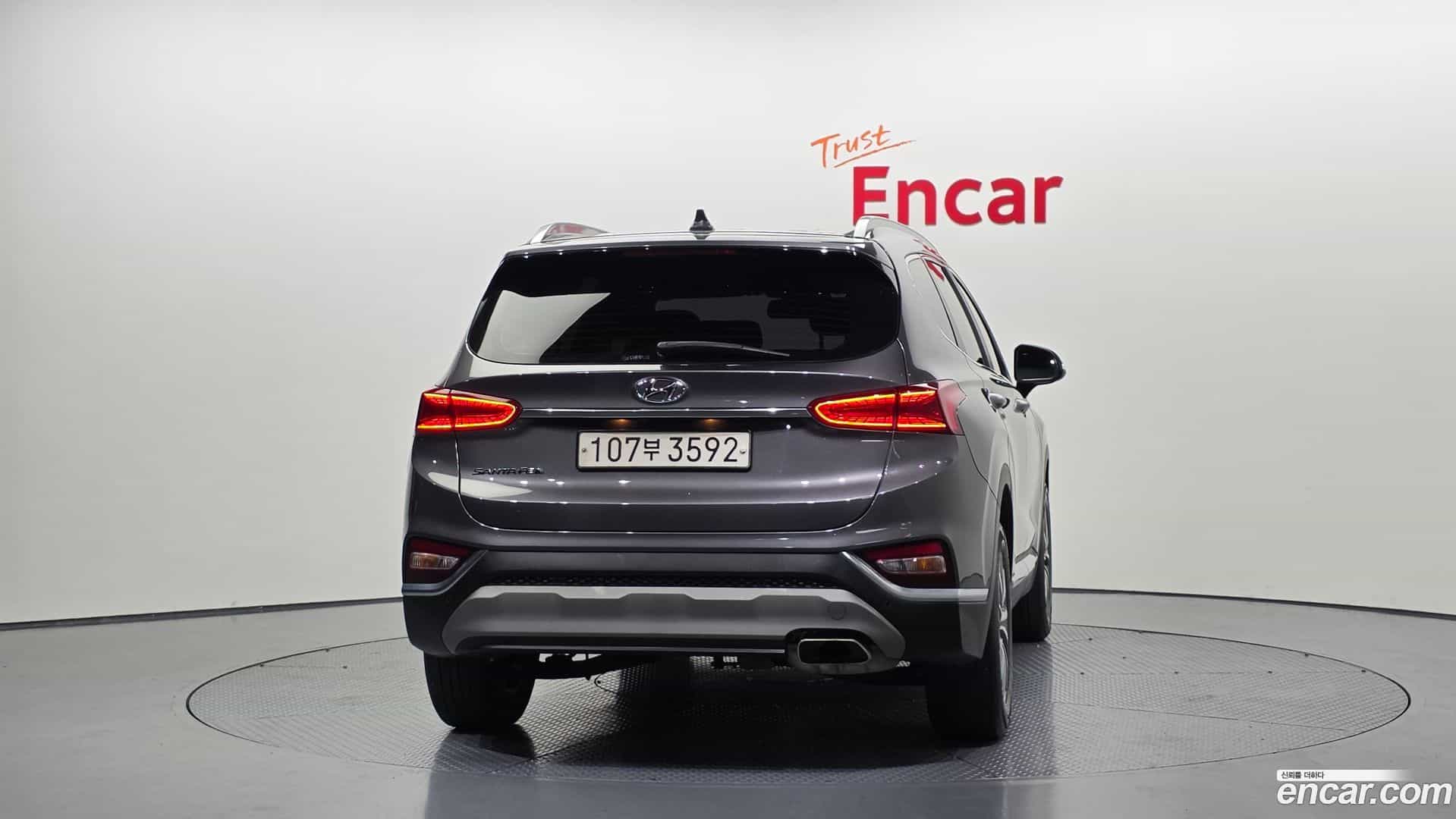 Santafe Hyundai 2019.5-OUTER-004