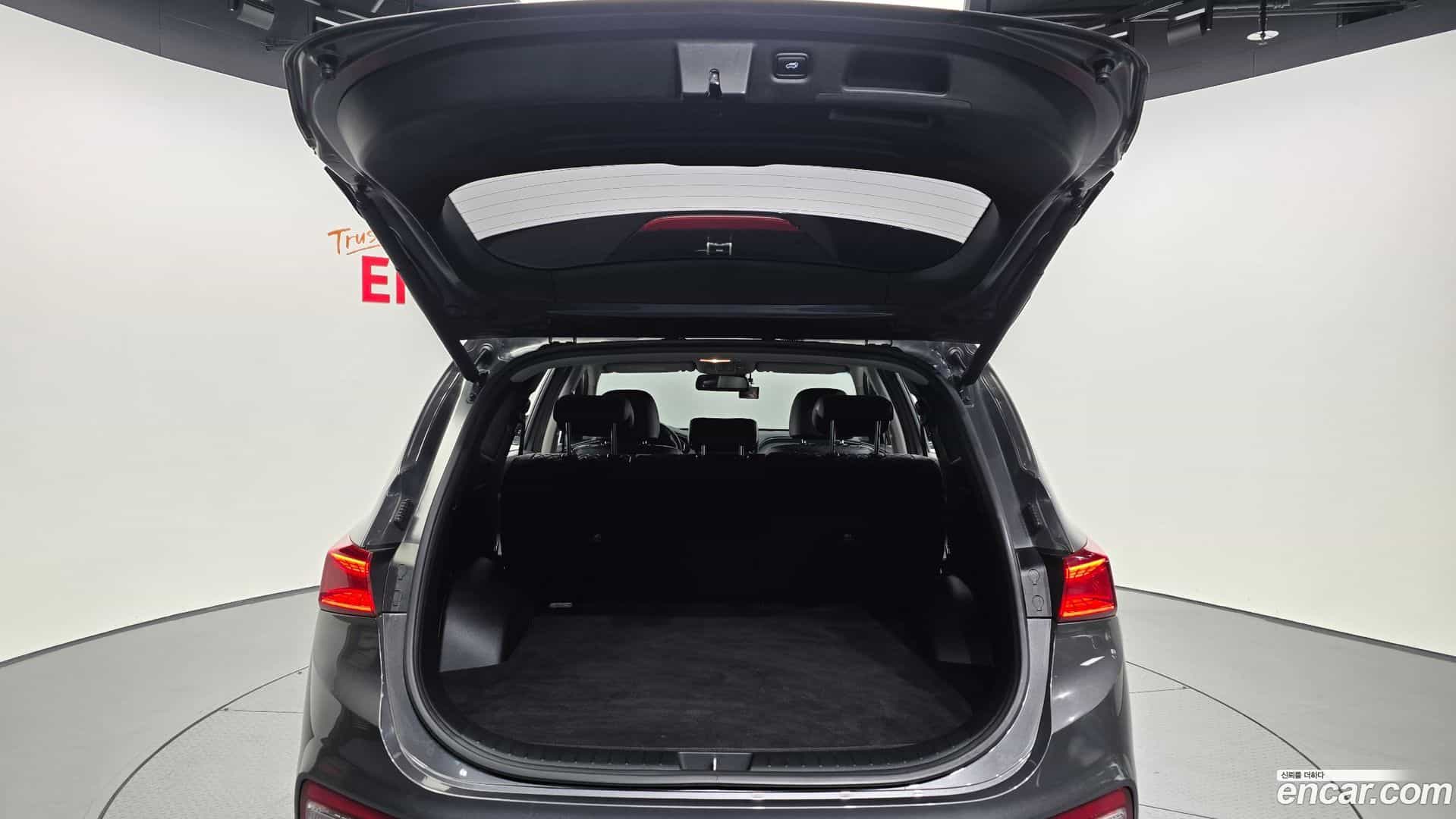 Santafe Hyundai 2019.5-OPTION-024