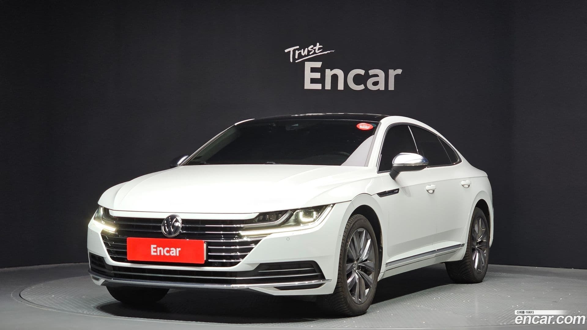 Main__Slider__Photo:Arteon Volkswagen 2020.11-0