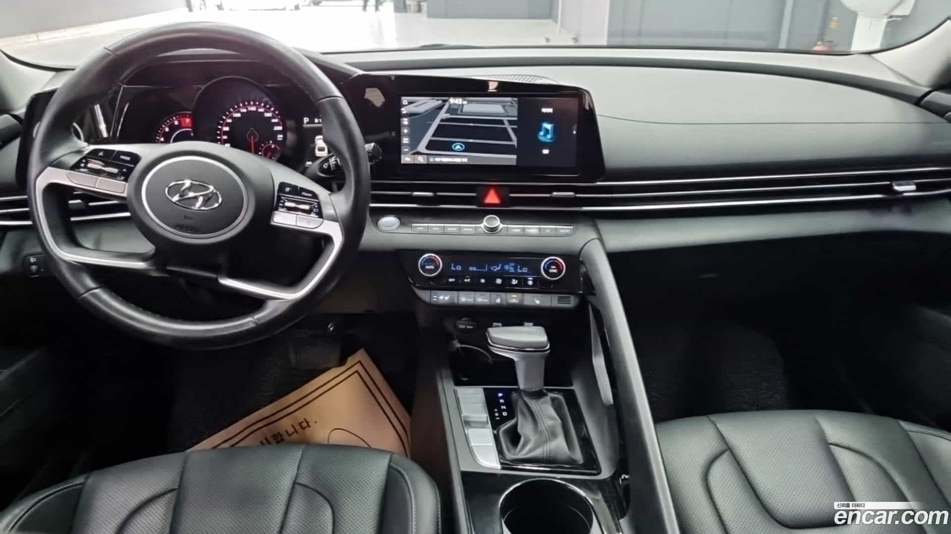 AVANTE Hyundai 2020.6-INNER-007