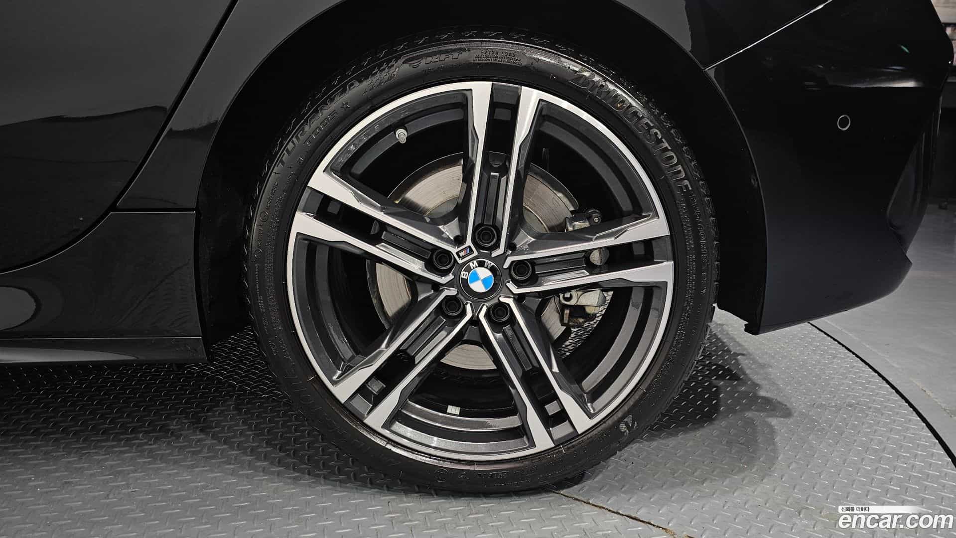 1-Series BMW 2024.11-OUTER-005