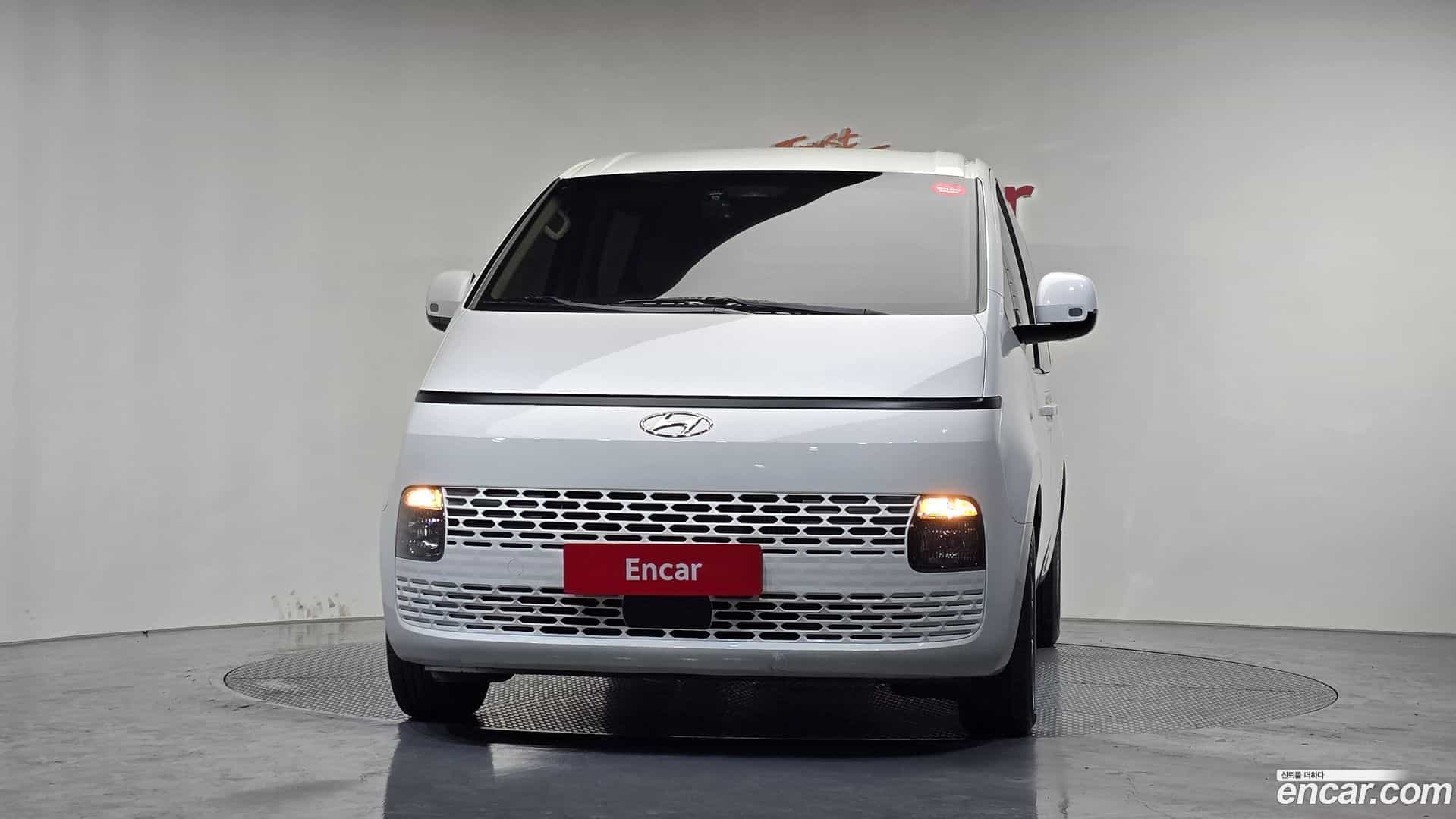 Staria Hyundai 2023.3-OUTER-003